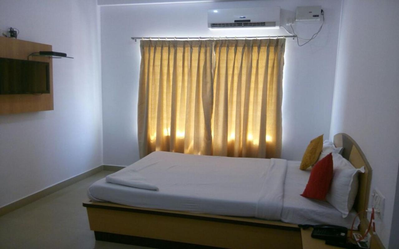 Hotel Kalyani Mysore Εξωτερικό φωτογραφία