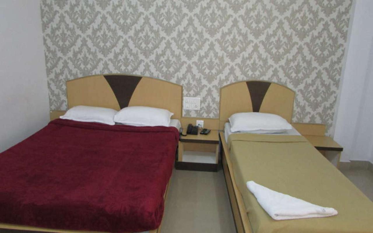 Hotel Kalyani Mysore Εξωτερικό φωτογραφία