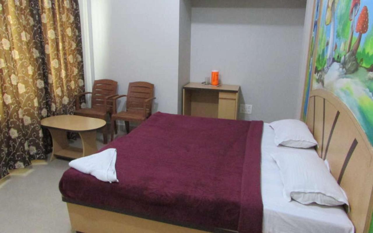 Hotel Kalyani Mysore Εξωτερικό φωτογραφία