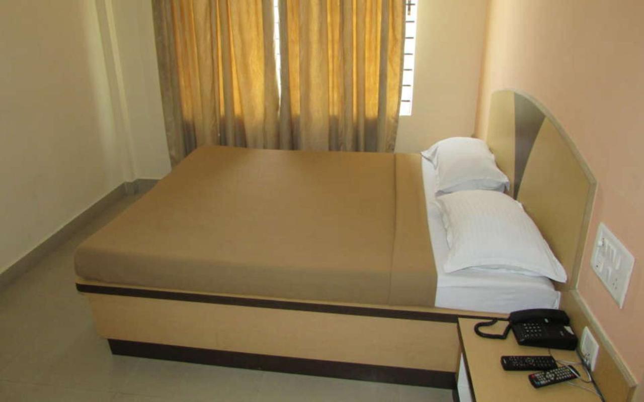 Hotel Kalyani Mysore Εξωτερικό φωτογραφία