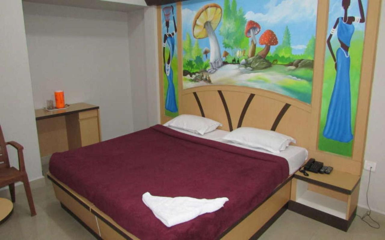Hotel Kalyani Mysore Εξωτερικό φωτογραφία