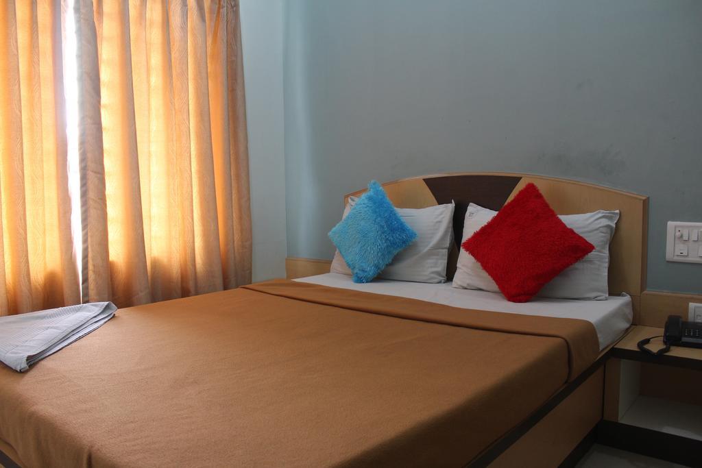 Hotel Kalyani Mysore Δωμάτιο φωτογραφία